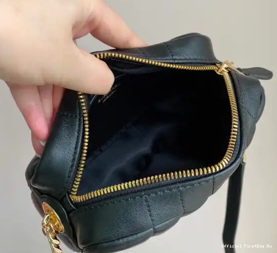 Official First Bag Ru MINI Camera Lola Bag BURBERRY 0602